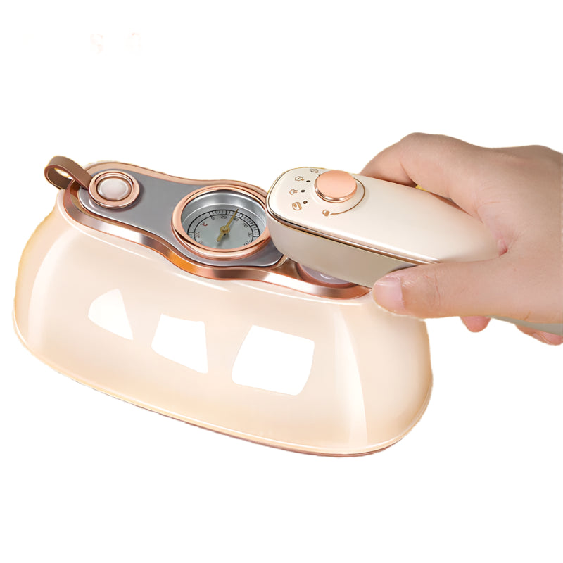 PORTABLE GARMENT STEAMER