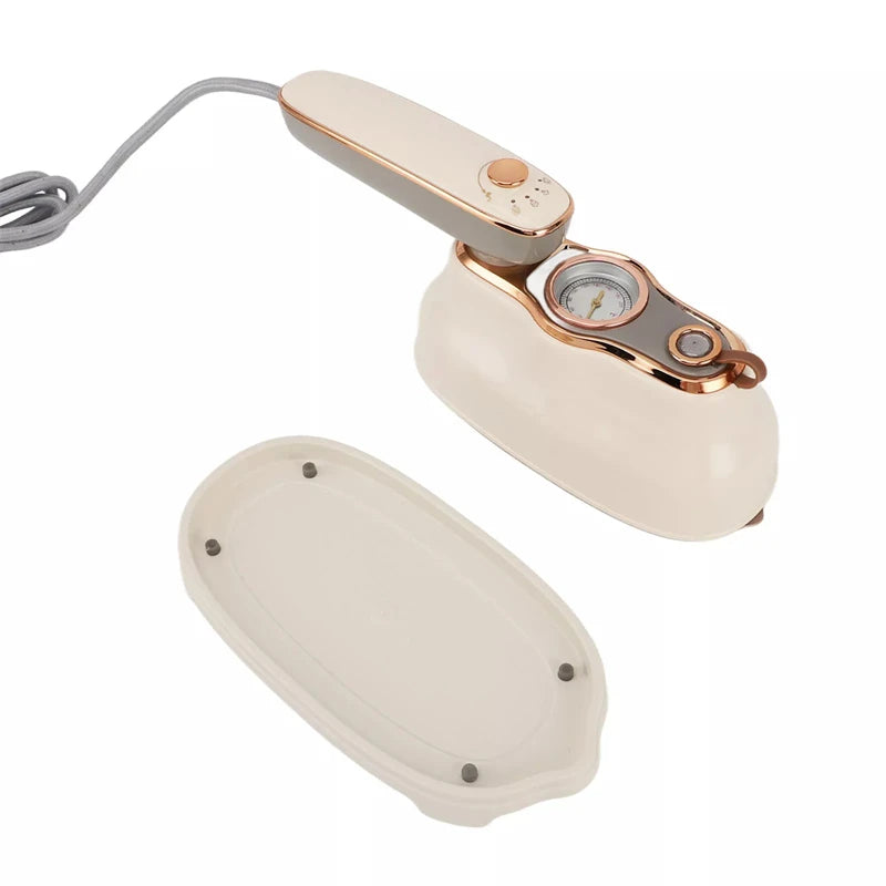 PORTABLE GARMENT STEAMER